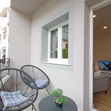 Apartments Luny Makarska Exterior photo